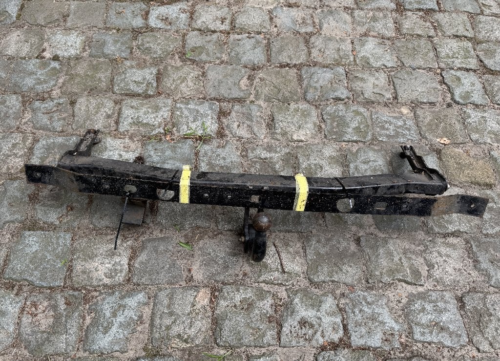 Trekhaak Volkswagen Caddy / Maxi III 2003-2020, Enlèvement, Utilisé