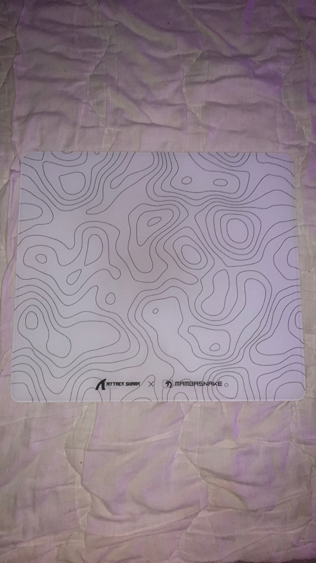 Tapis de souris en verre AttackShark x Manbasnake, Enlèvement, Comme neuf