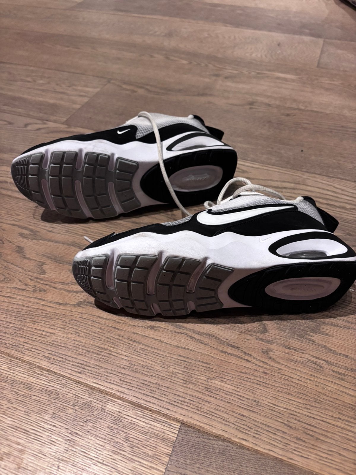 Chaussures de basket/chaussures de sport Nike - taille 38, Sports & Fitness, Enlèvement, Comme neuf