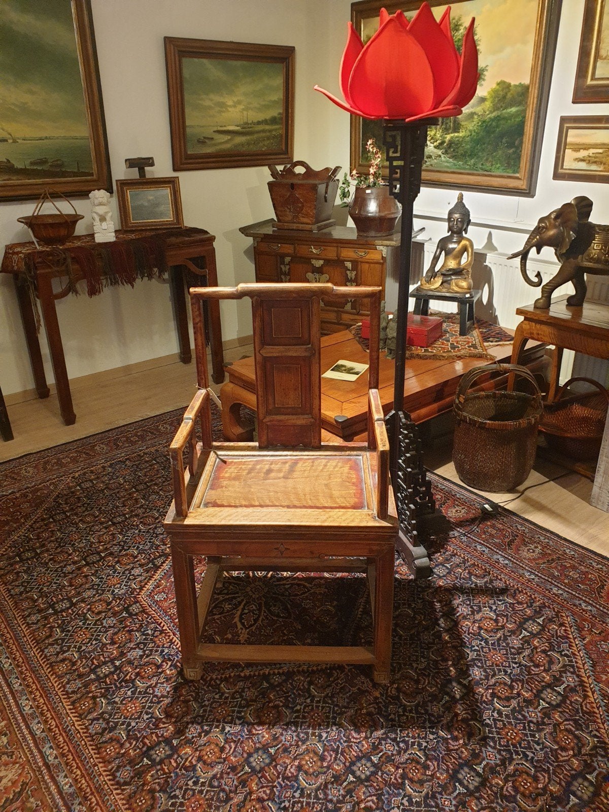 Chinese stoel antiek,  zelf geïmporteerd afm h 102  b 57, Ophalen
