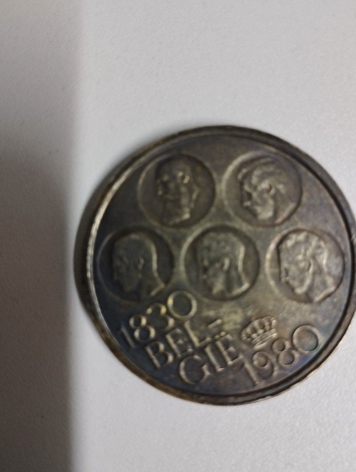 een munt over 150 jaar onafhankelijkheid van België, Enlèvement