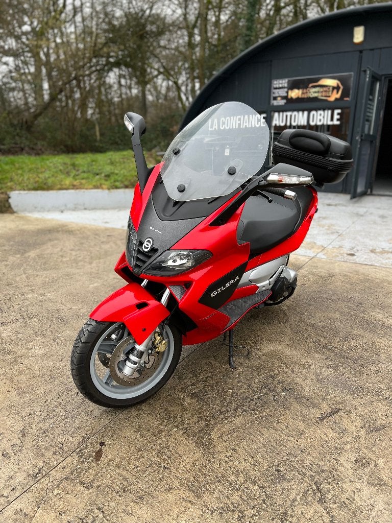Gilera Nexus 500, Scooter, Plus de 35 kW, 2 cylindres, Particulier