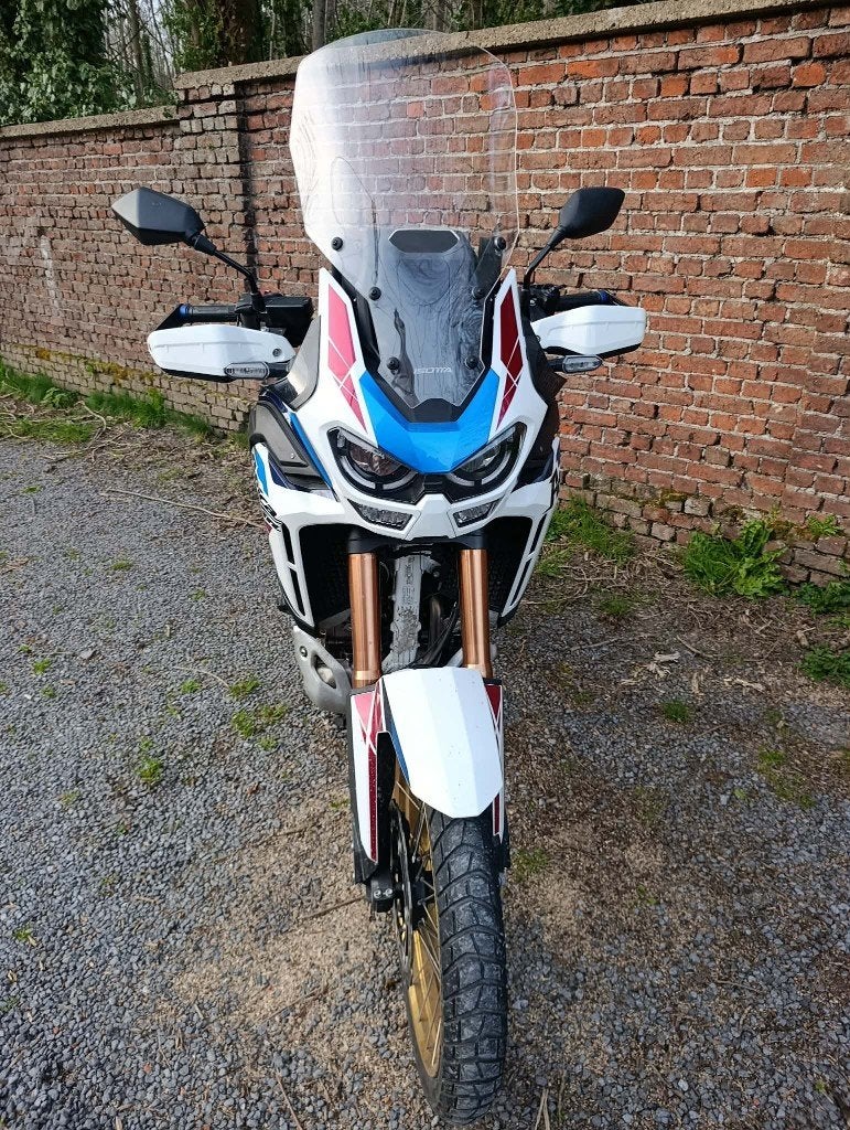 Honda africa twin 1100 adventure 2022, Motos, Motos | Honda, Particulier, 2 cylindres, Manuelle