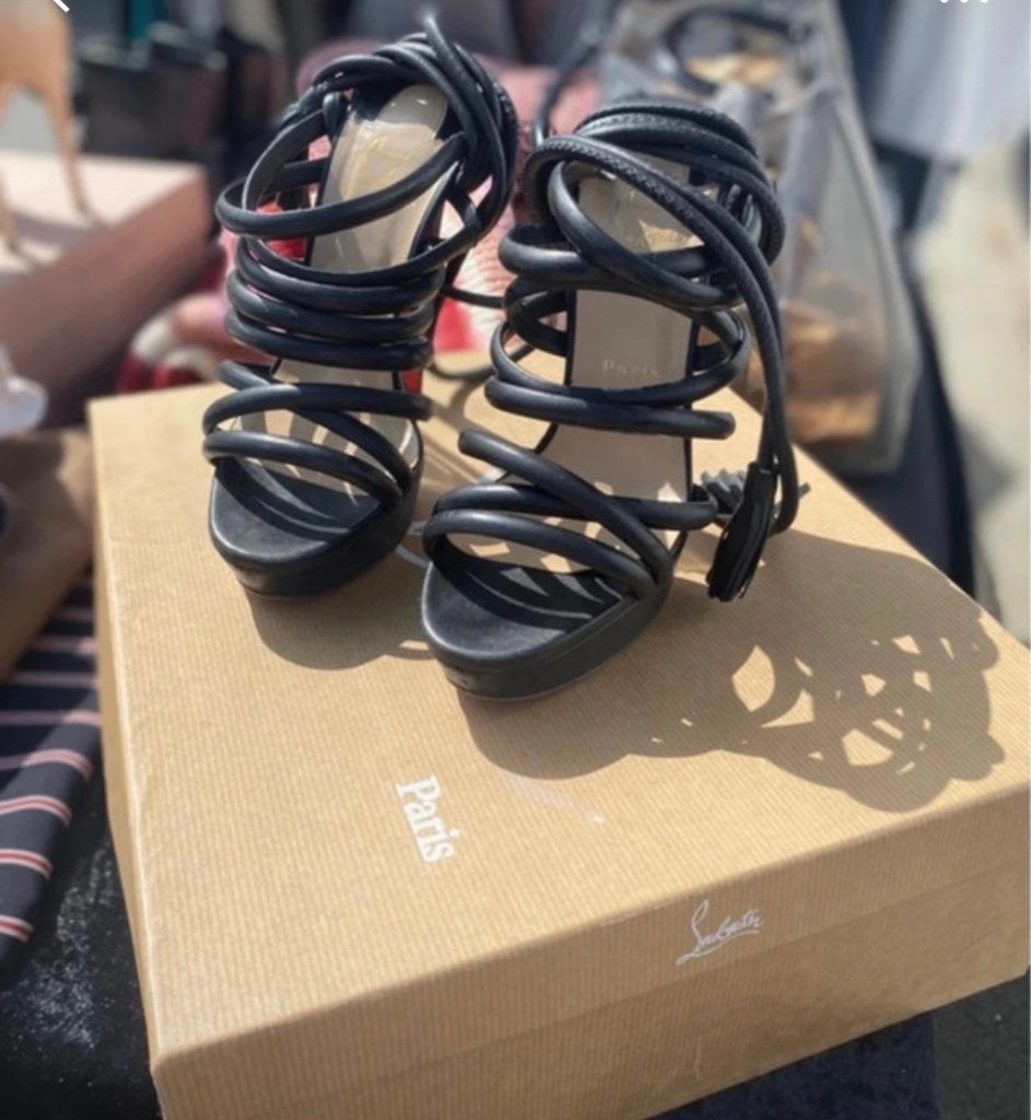 Sandales Louboutin, Ophalen, Zwart, Schoenen met hoge hakken, Christian Louboutin