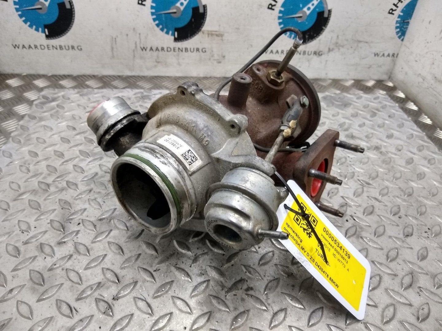 VOLVO V40 D2 TURBO 31380130, 8362641, GT1244SZ 2015, Ophalen of Verzenden, Gebruikt, ARN erkend
