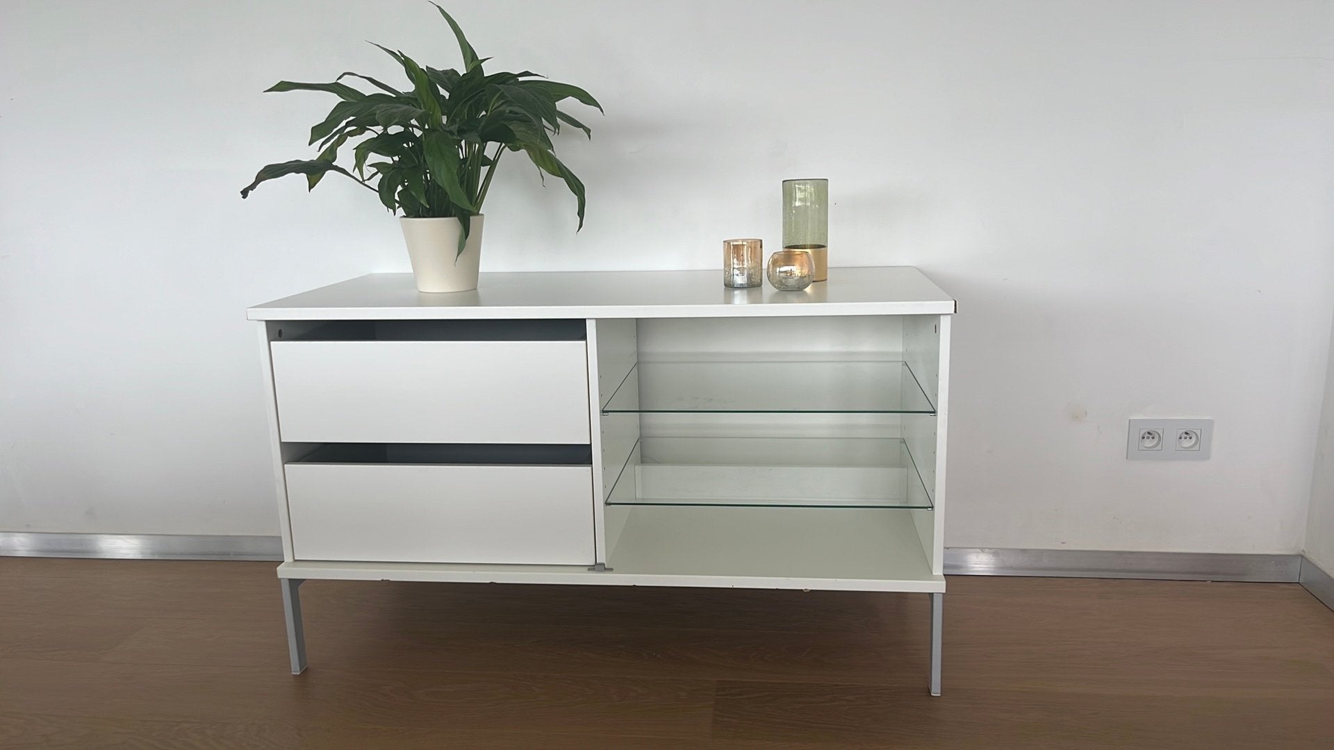 Meuble en bois blanc avec 2 tiroirs, 25 à 50 cm, 100 à 150 cm, Enlèvement, Utilisé