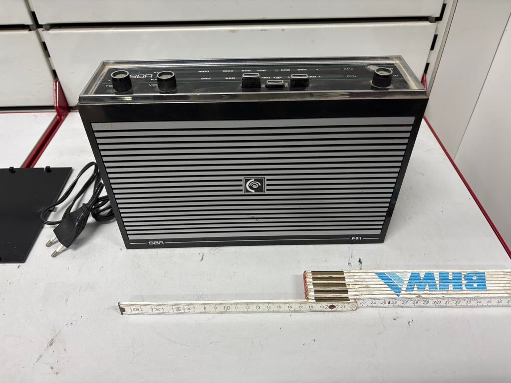 Radio Vintage SBR P91 - Design uit de jaren 70 - België, Ophalen of Verzenden, Gebruikt, Radio