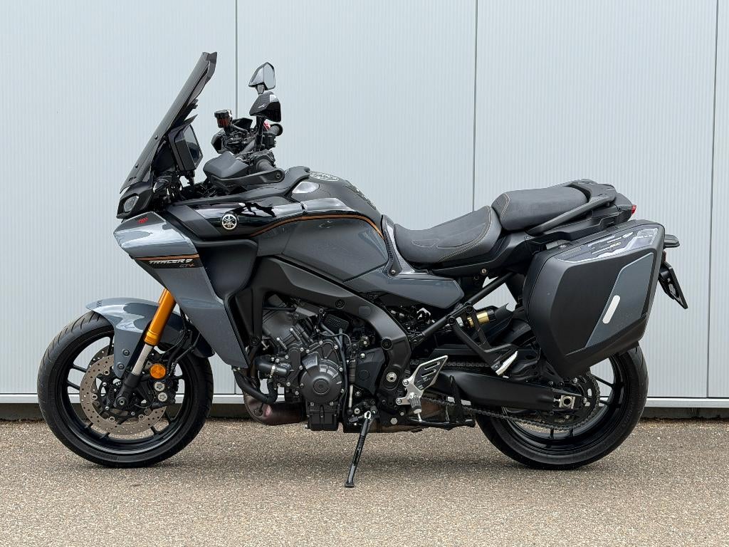 Yamaha Tracer 9 GT+ / Handverwarming /Adaptieve cruiscontrol, Motoren, Handvatverwarming, 890 cc, Motorrijbewijs A, Bedrijf