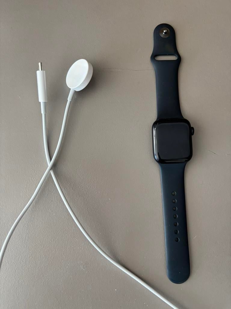 Apple Watch SE 40mm (2022) | GPS | Midnight | sportbandje, Ophalen, GPS, Zo goed als nieuw