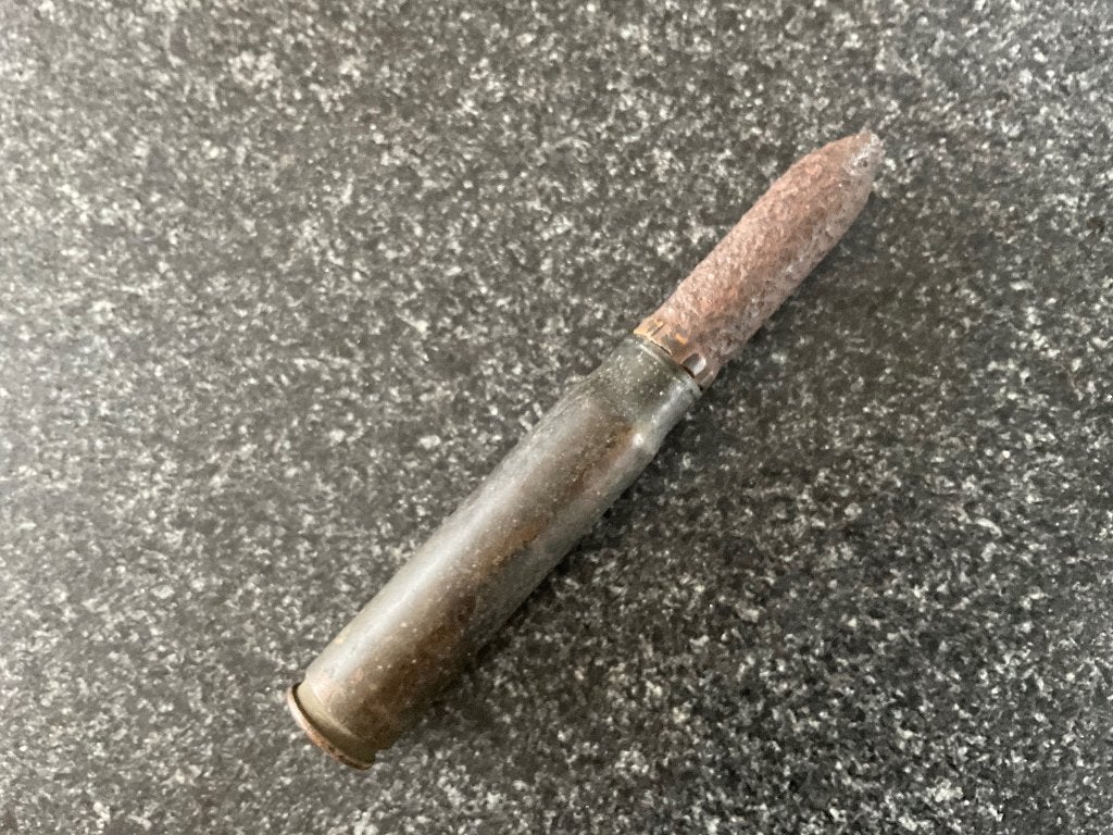20mm huls en kogel gebruikt oerlikon vulcan, Verzenden, Luchtmacht, Hulzen of Bodemvondsten