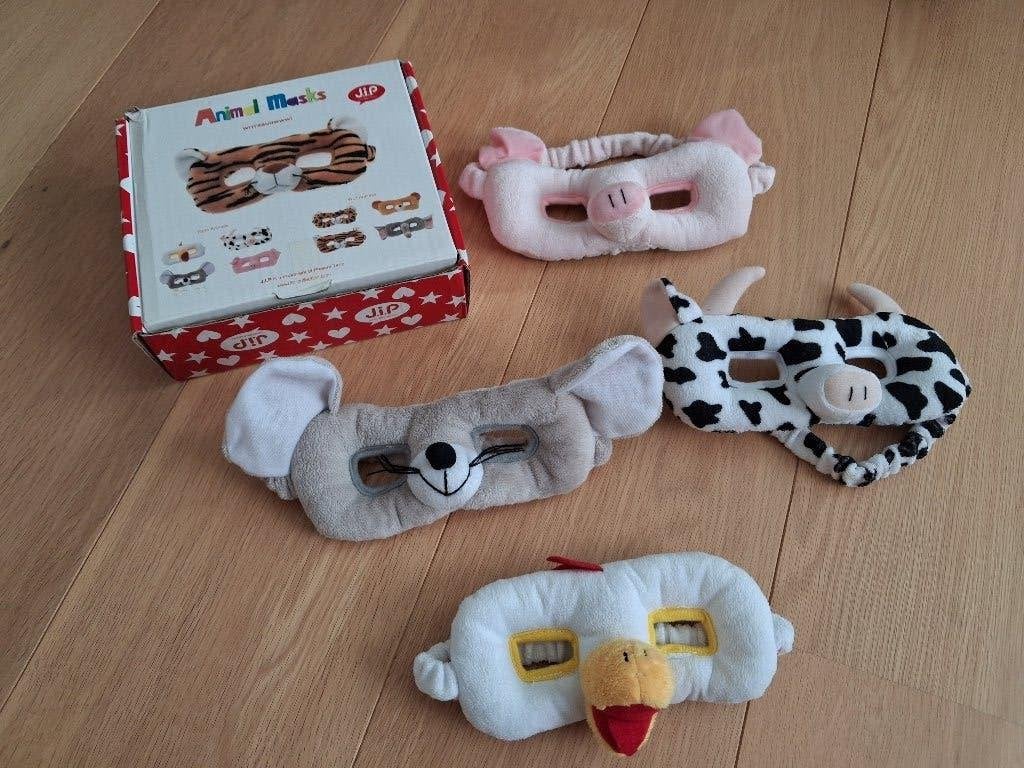 4 dierenmaskers uit stof. Merk yip. Zeer mooie staat, Enfants & Bébés, Enlèvement ou Envoi, Comme neuf, Garçon ou Fille