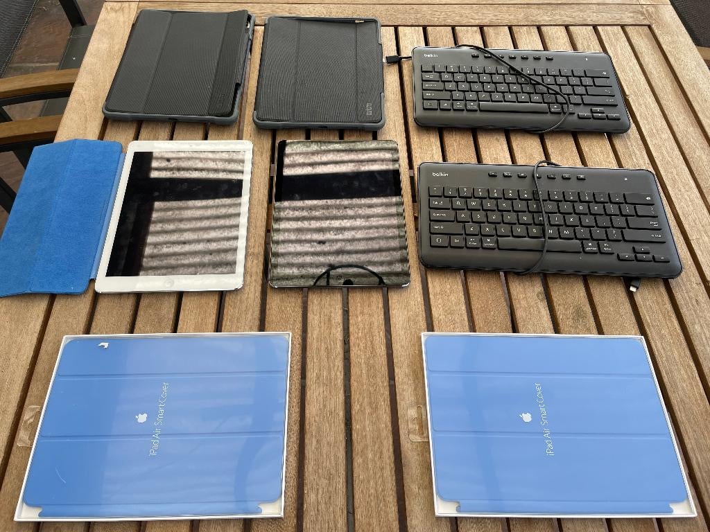 2 maal iPad Air MD789NF/A iOS 12.5.7!, Ophalen of Verzenden, Grijs