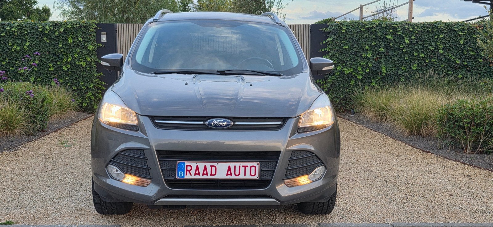 Ford kuga 1.6 benzine _ 150 pk _ 1e eigenaar/euro 5b, Voorwielaandrijving, Stof, 4 cilinders, Bedrijf