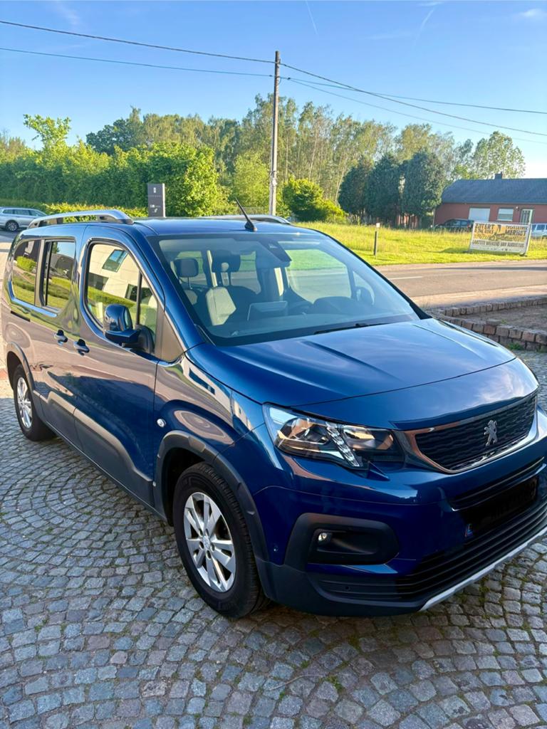 Blauwe Peugeot Rifter van 2020, Auto's, Peugeot, Automaat, Euro 6, Blauw, 7 zetels