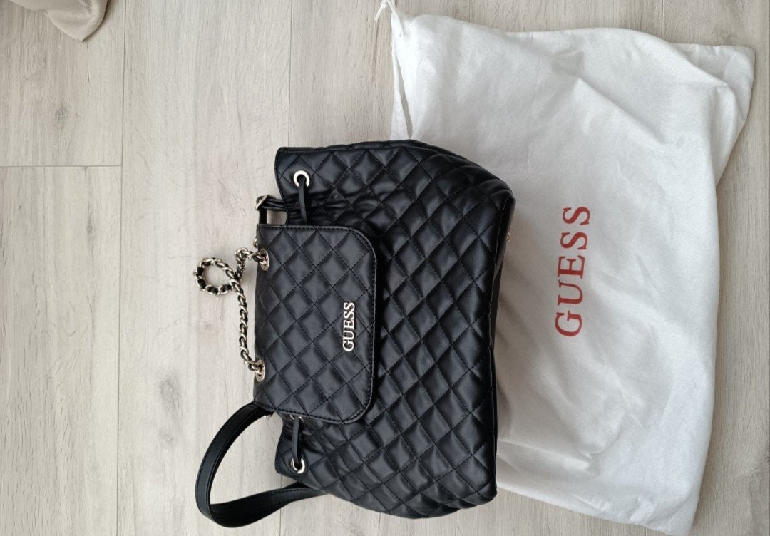 Sac à dos Guess, Bijoux, Sacs & Beauté, Enlèvement, Neuf, Noir
