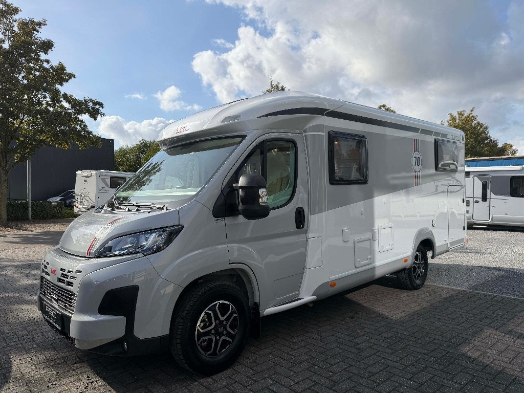LMC Cruiser V646 - automaat - 8.054 km - 1 jaar garantie, Automaat, Standaard zit, Ringverwarming, Fiat