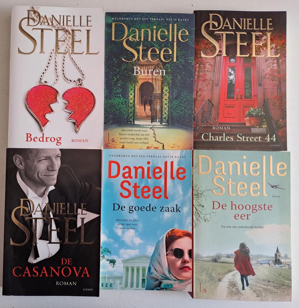 Boeken Danielle Steel, Ophalen of Verzenden, Gelezen