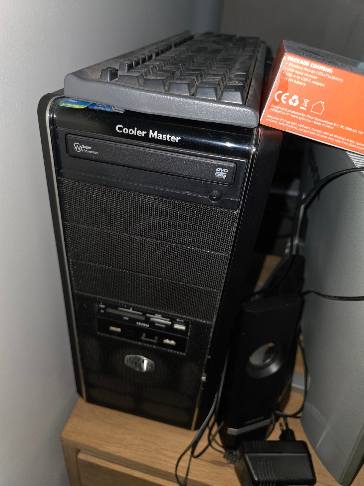 Desktop pc Intel Core i5 met toebehoren, Computers en Software, Desktop Pc's, Ophalen, 8 GB, Met monitor