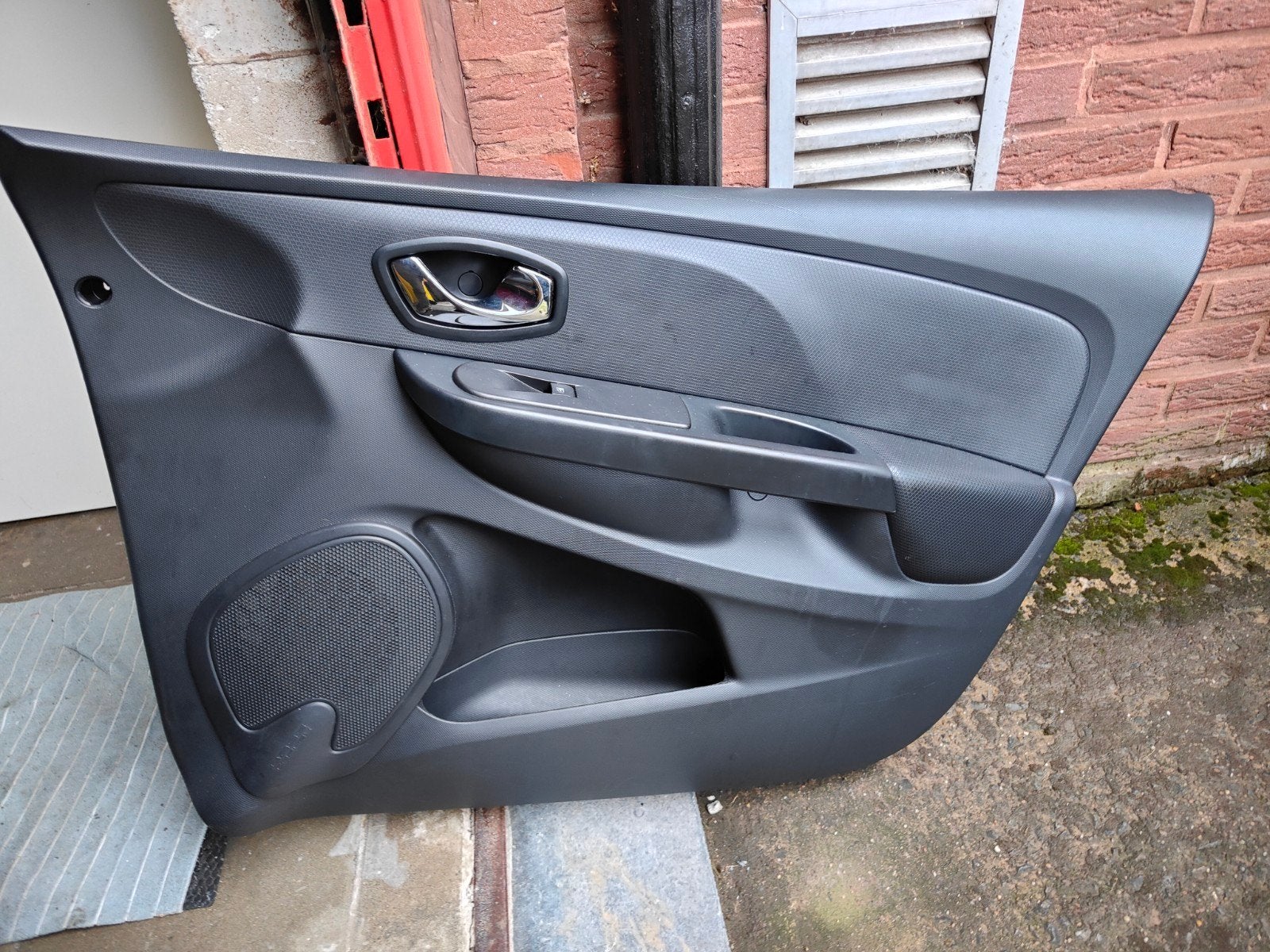 Panneau de porte avant droite Renault clio 4, Enlèvement, Droite, Renault, Porte