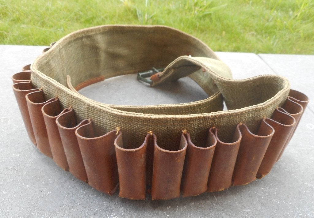 CHASSE ET PECHE - CARTOUCHIERE, Envoi, Autres, Vêtements ou Chaussures