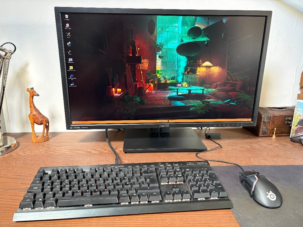Gaming PC + scherm + toetsenbord + muis + headset, Computers en Software, Ophalen, Gebruikt, 32 GB, 2 TB