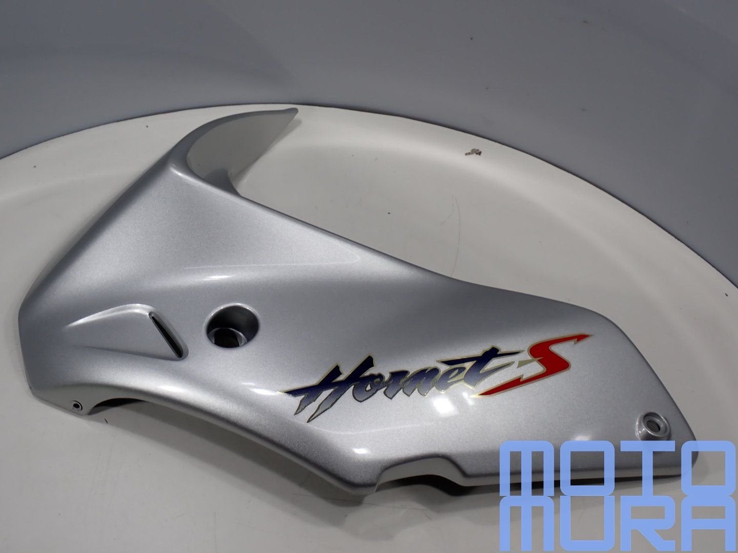 Nieuwe zijkuip links voor de Honda CB 600 F 2000 - 2001 Horn, -, -, Nieuw, Ophalen of Verzenden