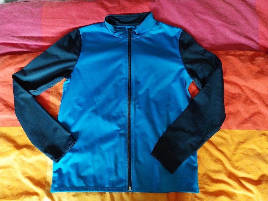 Training Mt 161-172: 2 vesten + 1 broek, Kinderen en Baby's, Kinderkleding | Maat 170, Ophalen, Broek