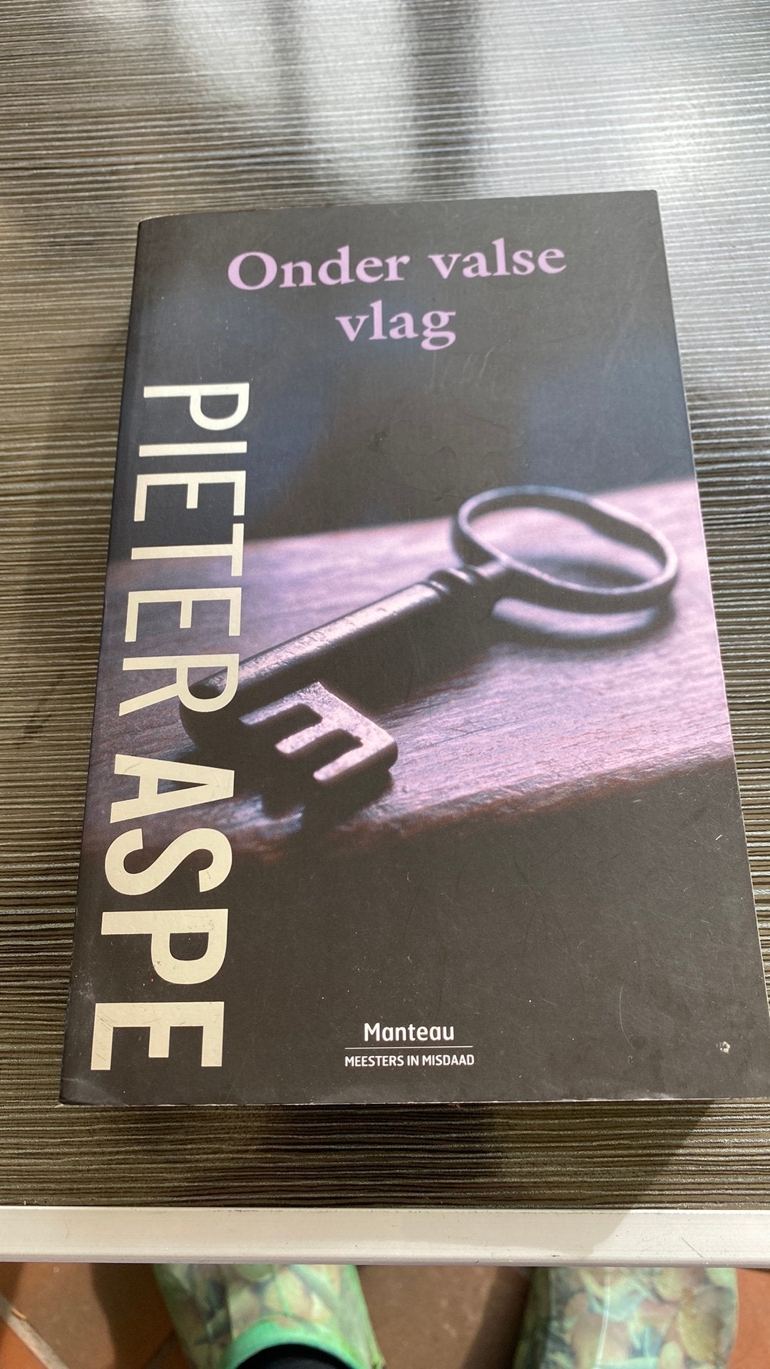 Pieter Aspe - Onder valse vlag, Livres, Thrillers, Enlèvement ou Envoi