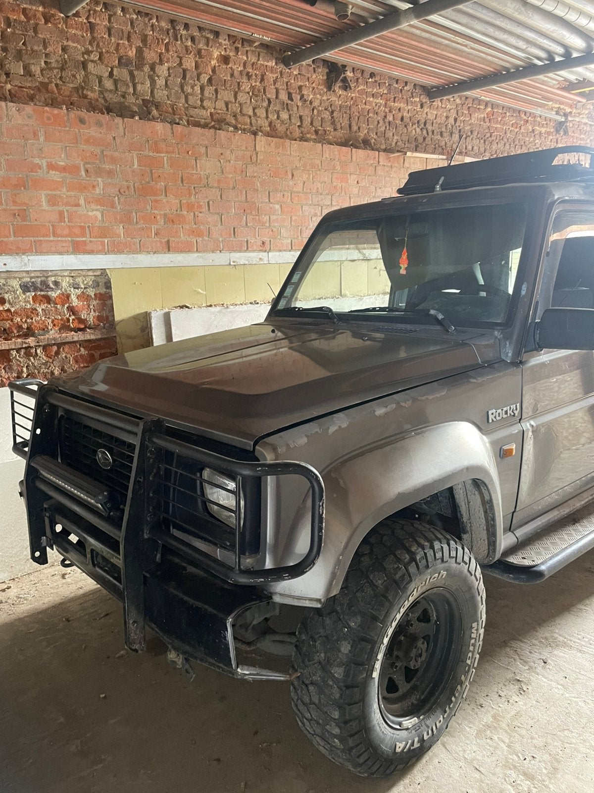 Diahatsu rocky 2.8 turbodiesel, Auto's, Daihatsu, Bedrijf, Te koop