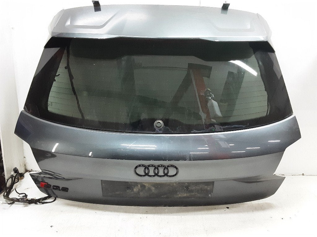 HAYON ARRIÈRE / MALLE Audi SQ2 (GAB / GAG) (01-2018/-), Auto-Union-Straße  1,
85057  Ingolstadt, DE, Info@audi.de, Haillon arrière