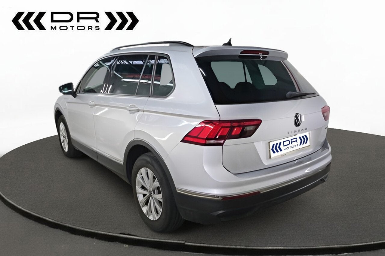 Volkswagen Tiguan 1.4 eHybride Life - CARPLAY, Autos, 0 kg, Argent ou Gris, Euro 6, Noir