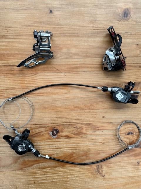 MTB shifters en derailleurs SRAM X-9, Enlèvement, Comme neuf, Dérailleur ou Chaîne, SRAM