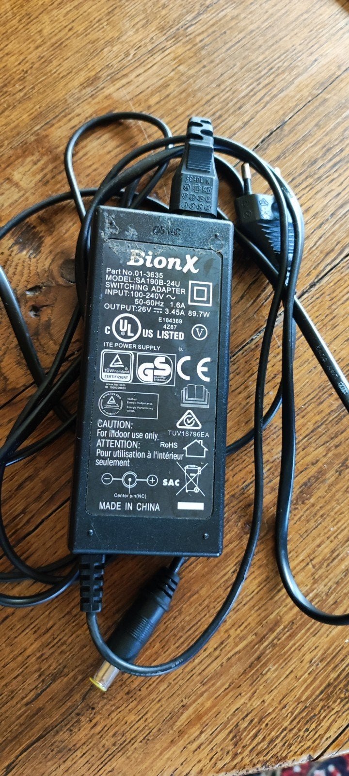 chargeur pour bion x, Informatique & Logiciels, Enlèvement ou Envoi