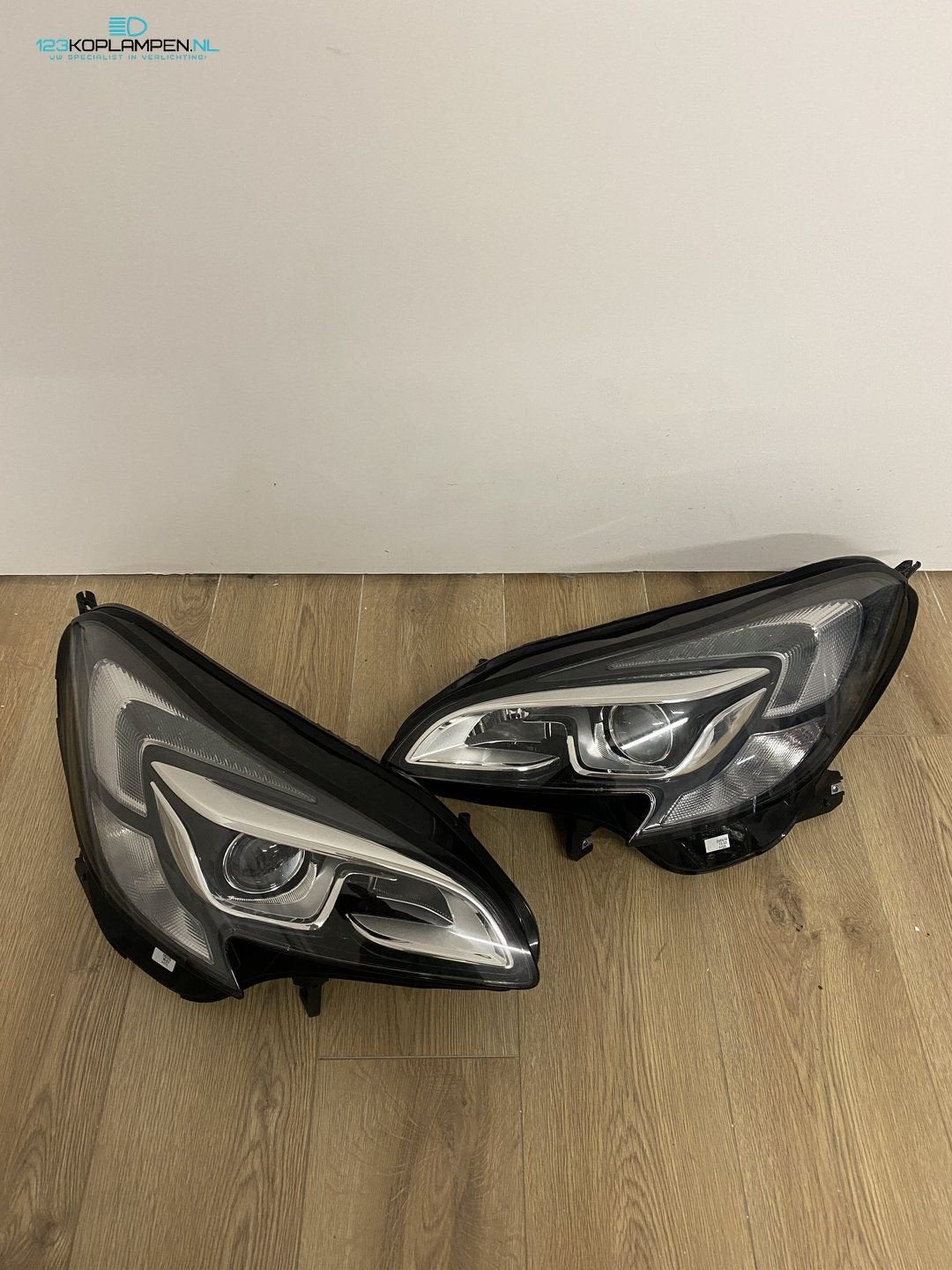 Opel Corsa E Xenon Koplamp links rechts, Auto-onderdelen, Verlichting, Opel, Gebruikt, Ophalen of Verzenden
