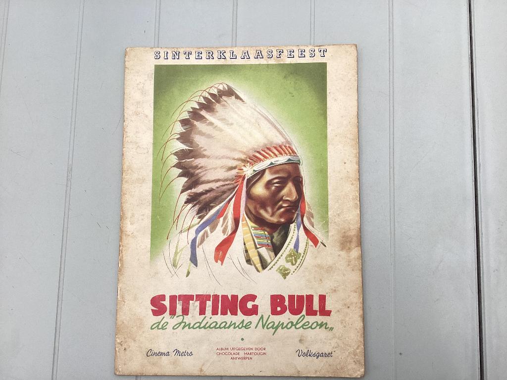 Zeer moeilijk boek Sitting Bull chocolat Martougin, Boeken, Prentenboeken en Plaatjesalbums, Gelezen, Ophalen of Verzenden