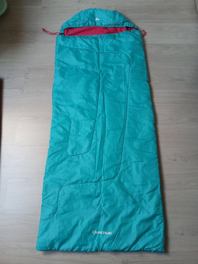 Slaapzak 140 cm, Quecha, met opbergzakje, Caravans en Kamperen, Slaapzakken, Ophalen, Zo goed als nieuw