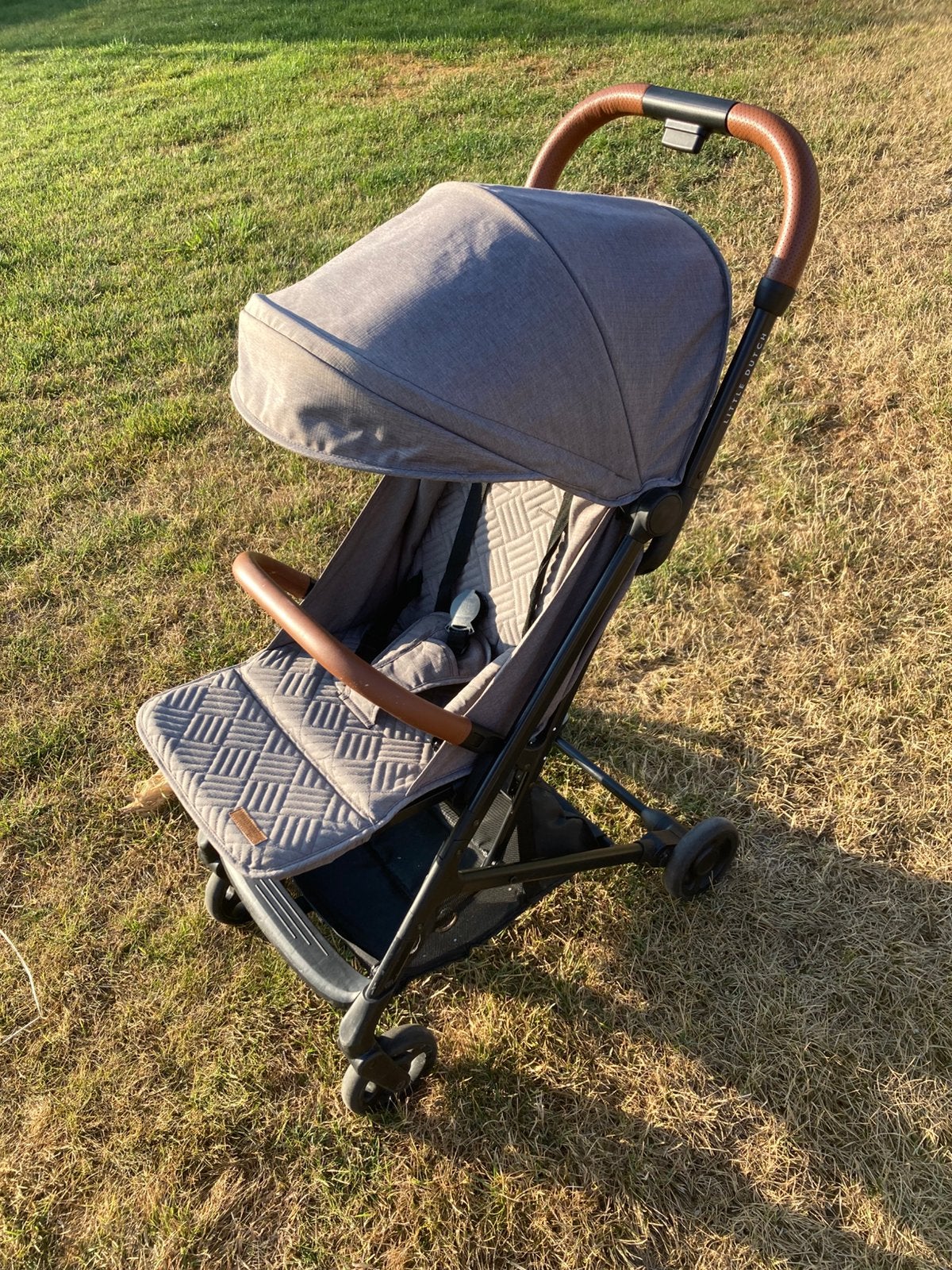 Buggy Little Dutch, Kinderen en Baby's, Buggy's, Ophalen, Zo goed als nieuw