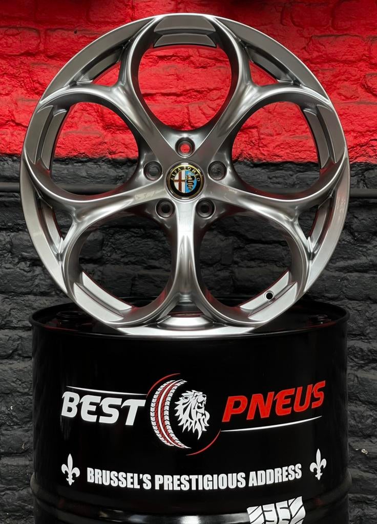 JANTES ALFA ROMEO VELGEN • Full Stock Size, Enlèvement ou Envoi