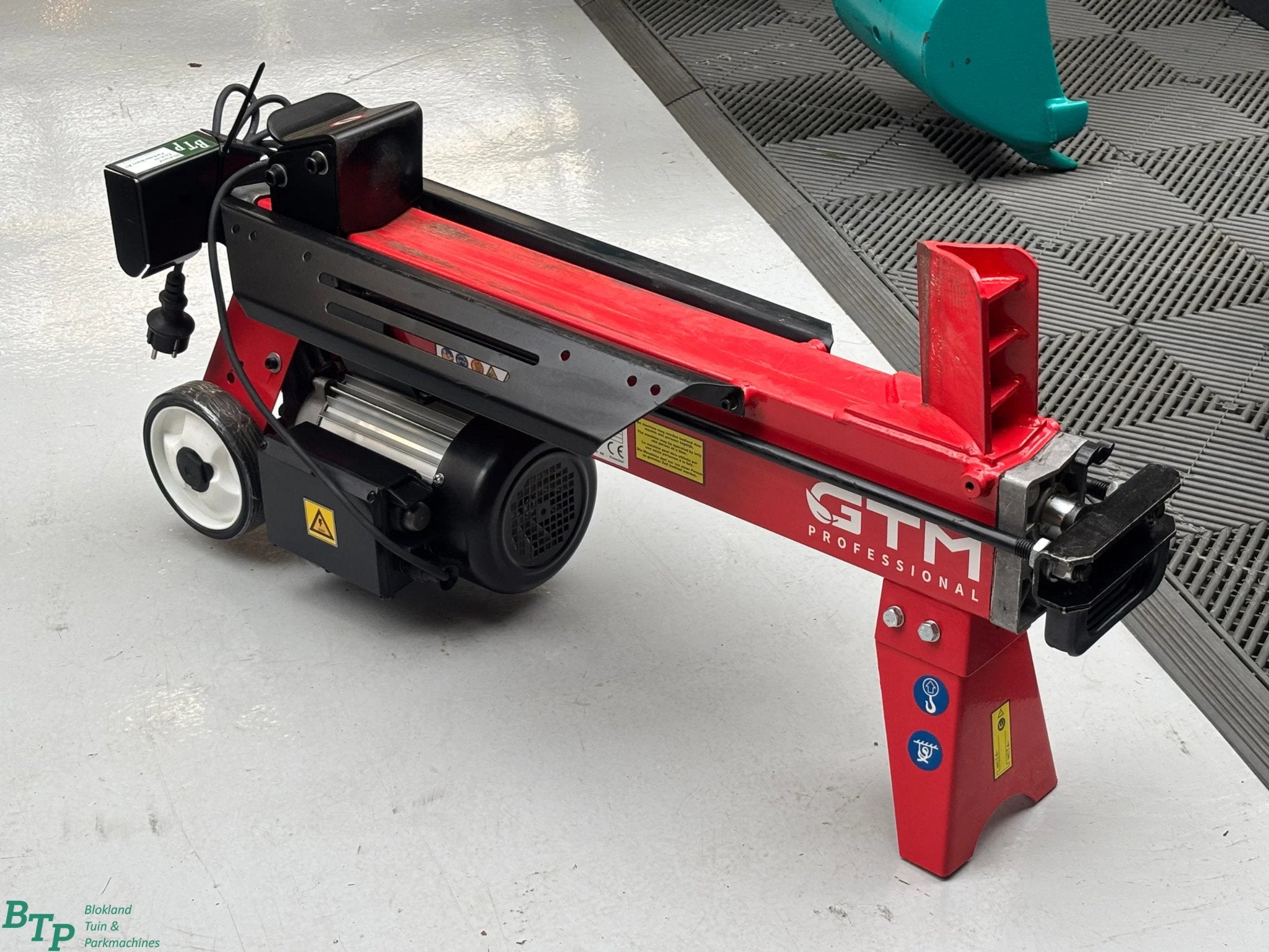 GTM Showmodel houtklover 5 ton kloofmachine, Articles professionnels, Autres types