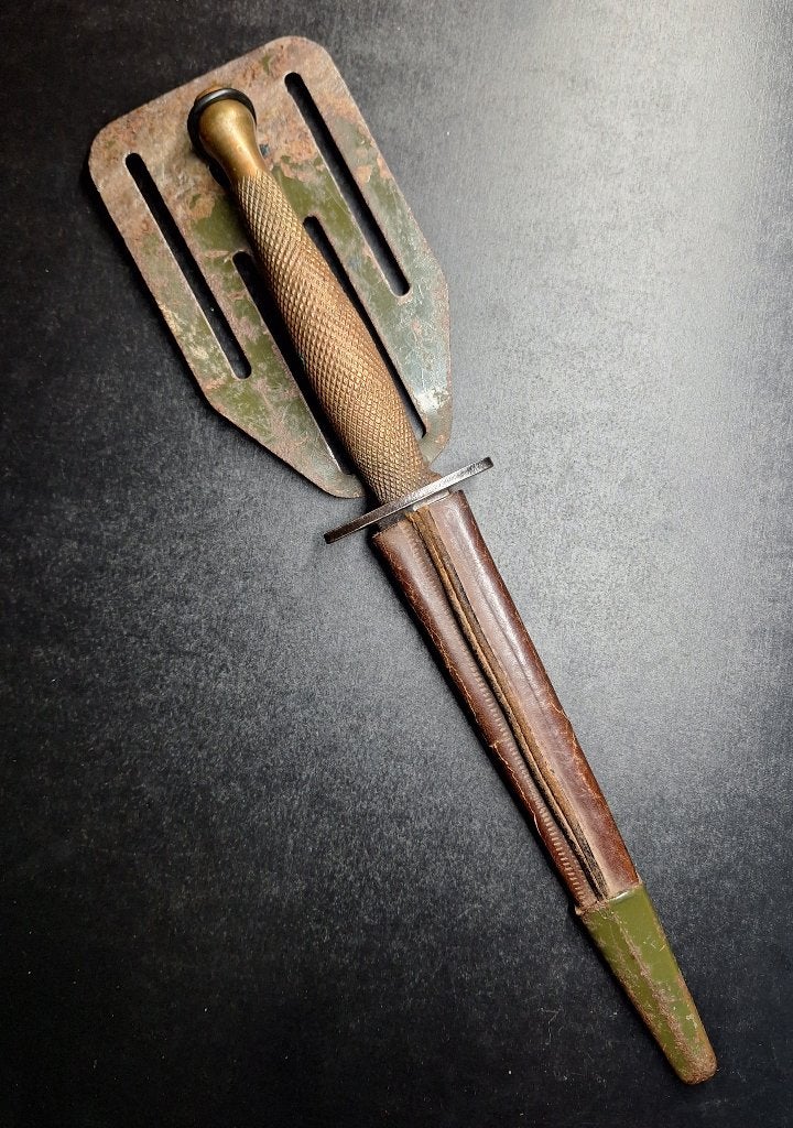 POIGNARD DE COMBAT STYLET OSS -SOE SERVICE SECRET U.S WW2, Collections, Enlèvement ou Envoi
