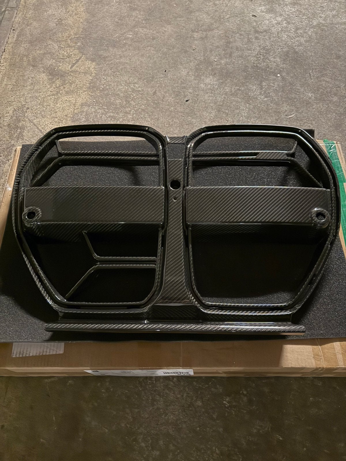 Calandre en carbone neuf bmw M3 & M4 G8x, Autos : Pièces & Accessoires, Neuf, Pare-chocs, Enlèvement, BMW