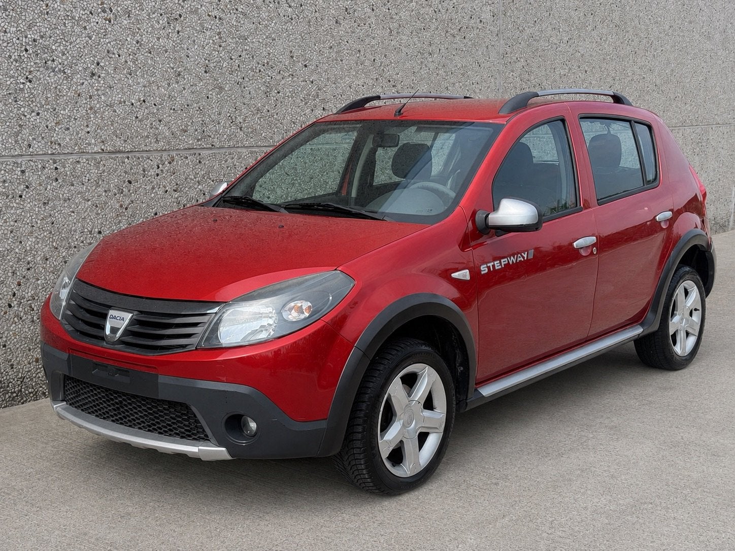 Dacia Duster 1.5dci - Airco - Cd/Radio - 1 ste eigenaar, Autos, Dacia, Achat, Entreprise, Boîte manuelle, Diesel