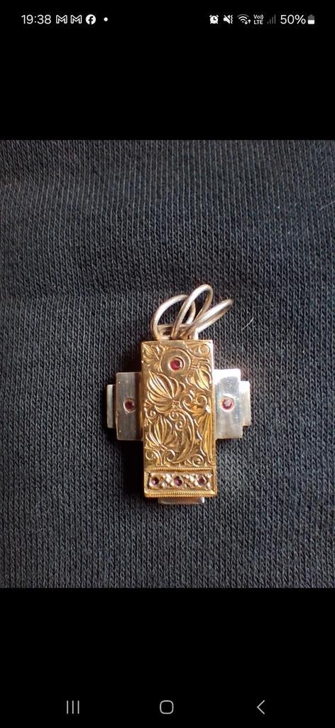 Kruis goud en zilver, Bijoux, Sacs & Beauté, Bracelets à breloques, Enlèvement, Or