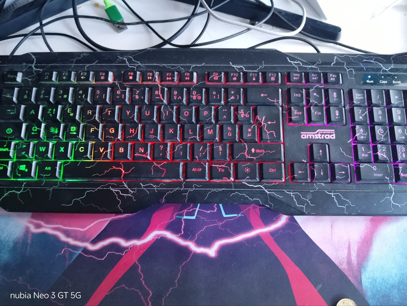 clavier gaming, Informatique & Logiciels, Azerty, Comme neuf, Enlèvement, Amstrad