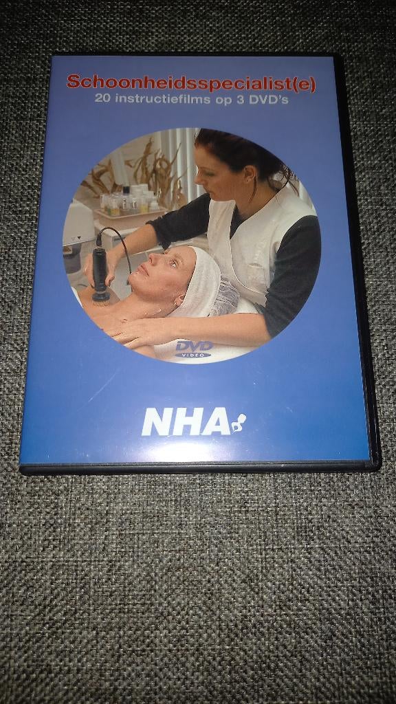 DVD box Schoonheidsspecialist, Enlèvement ou Envoi, Utilisé, Coffret