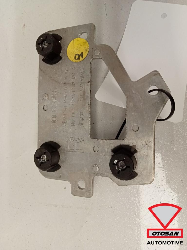 Audi Afstandssensor Rechts houder 4g0907574a, Gebruikt, AUDI AG, Auto-Union-Strasse 1
85045  Ingolstadt, DE, Audi