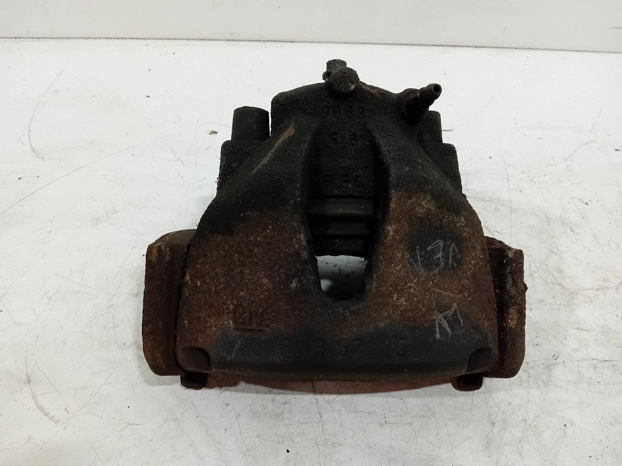 Remklauw links voor Saab 9-3, Onderdelen@venauto.nl, Van der Ven Autorecycling B.V., Ettenseweg 76, 4706 PB Roosendaal, The Netherlands