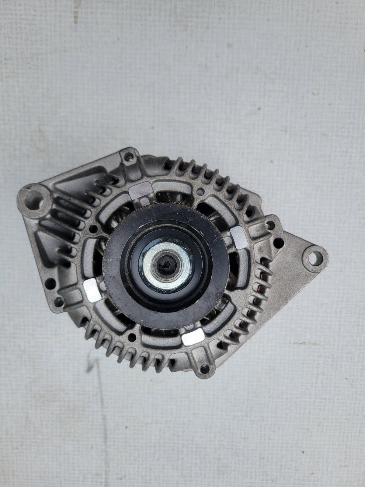 alternateur clio 2 moteur essence 2Ĺ, Enlèvement, Neuf, Renault