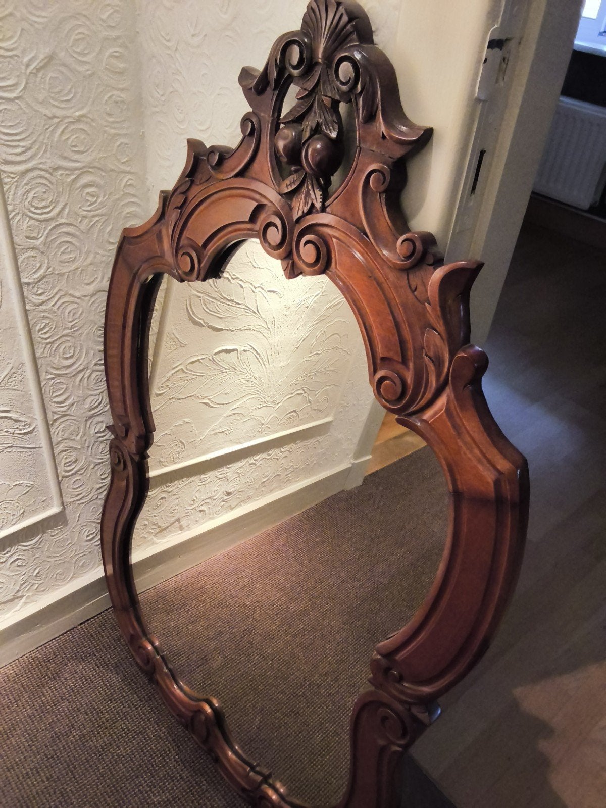 Antieke spiegel houtsnijwerk DECORATIEF j.60  !, Antiek en Kunst, Ophalen
