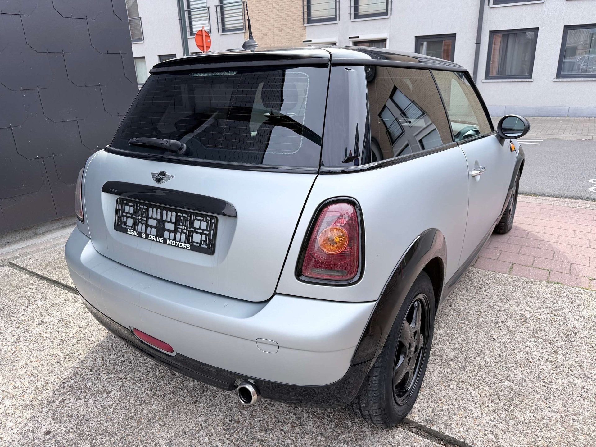 MINI One D 1.4 TURBO EDITION, Entreprise, 65 kW, Boîte manuelle, Entretenue par le concessionnaire